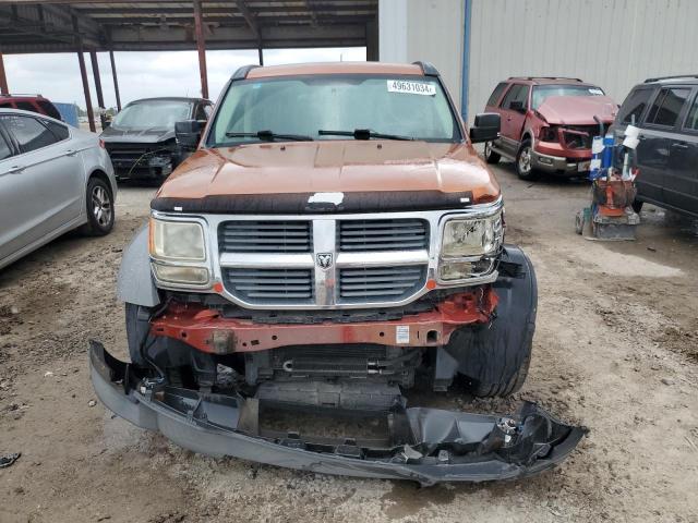 1D8GU28K77W546713 - 2007 DODGE NITRO SXT ORANGE photo 5