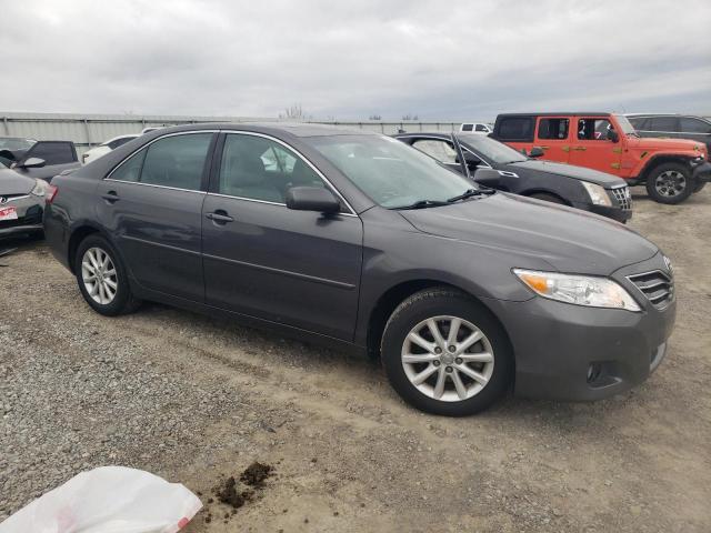 4T4BF3EK8BR101660 - 2011 TOYOTA CAMRY BASE GRAY photo 4