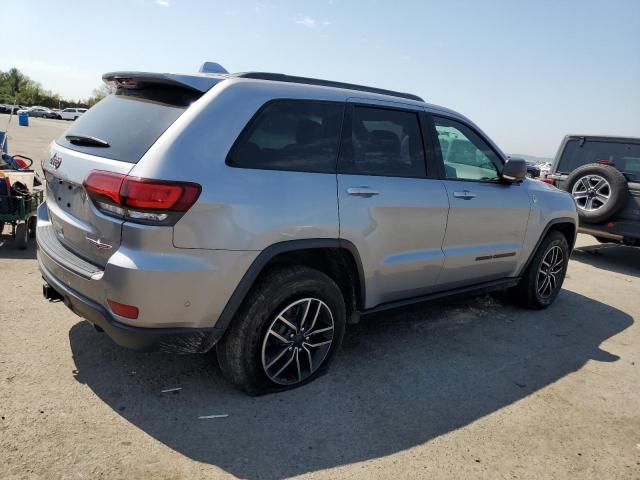 1C4RJFLG9KC528539 - 2019 JEEP GRAND CHER TRAILHAWK SILVER photo 3