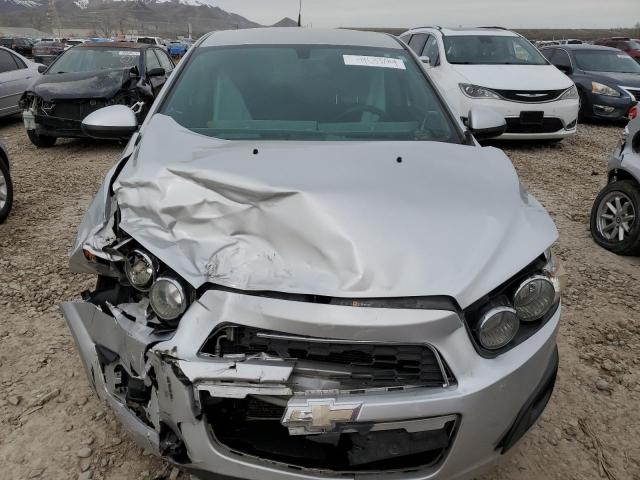 1G1JC5SH2E4188072 - 2014 CHEVROLET SONIC LT SILVER photo 5