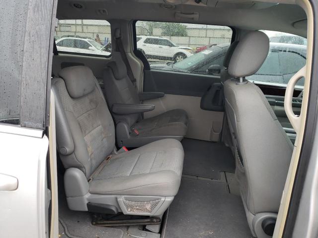 2A4RR5D17AR229225 - 2010 CHRYSLER TOWN & COU TOURING 银色 照片 11