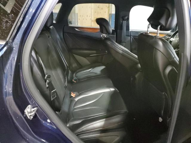 5LMCJ3D9XGUJ30660 - 2016 LINCOLN MKC RESERVE BLUE photo 10