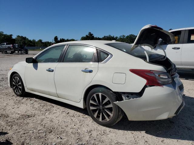 1N4AL3AP2JC137990 - 2018 NISSAN ALTIMA 2.5 WHITE photo 2