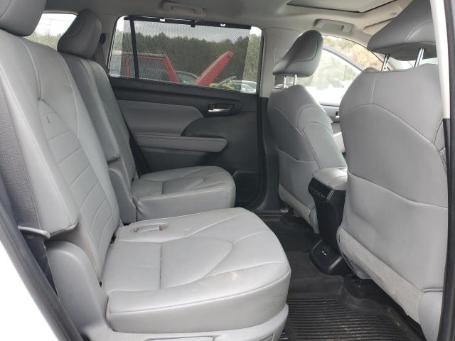 5TDGZRBH1MS058326 - 2021 TOYOTA HIGHLANDER XLE 白色 照片 11
