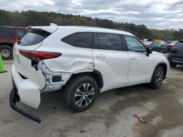 5TDGZRBH1MS058326 - 2021 TOYOTA HIGHLANDER XLE 白色 照片 3