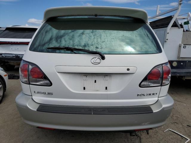 JTJGF10UX20124766 - 2002 LEXUS RX 300 WHITE photo 6