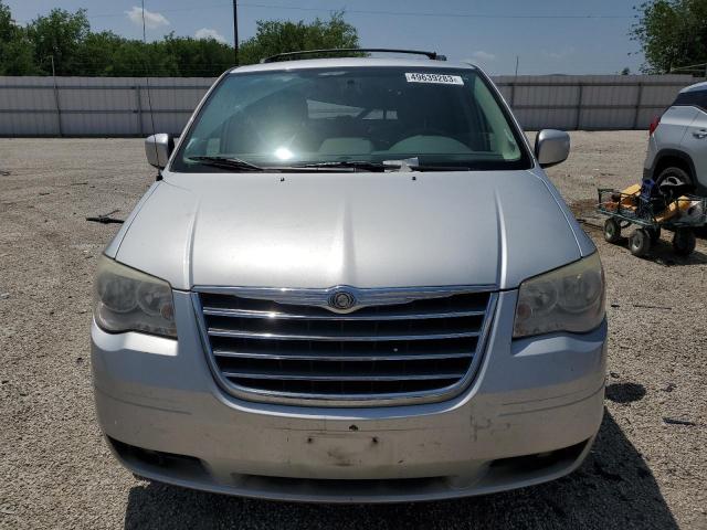 2A4RR5D16AR305016 - 2010 CHRYSLER TOWN & COU TOURING ვერცხლისფერი ფოტო 5