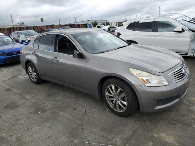 JNKCV61E19M307922 - 2009 INFINITI G37 BASE BEIGE photo 4