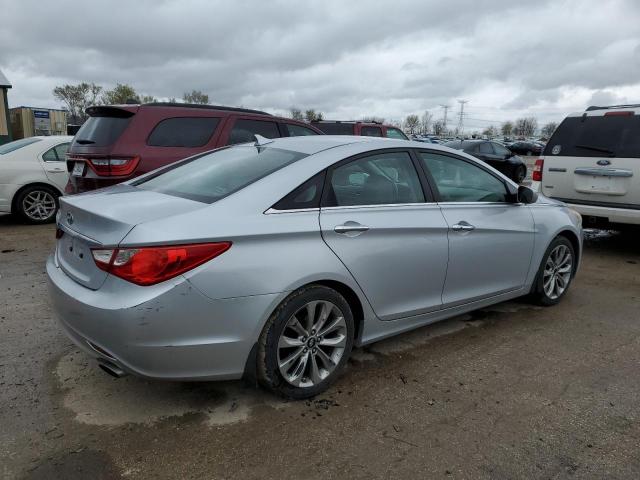 5NPEC4AC5BH146980 - 2011 HYUNDAI SONATA SE SILVER photo 3