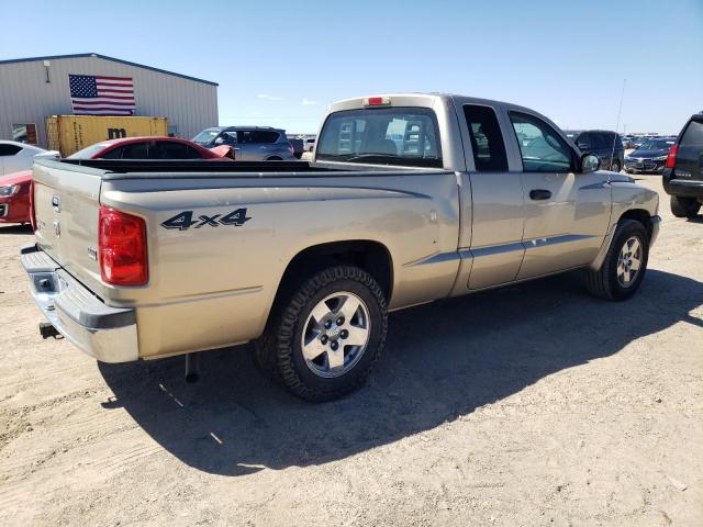 1D7HW42N75S305319 - 2005 DODGE DAKOTA SLT TAN photo 3