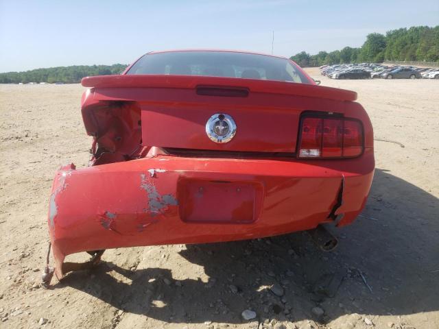 1ZVHT80N585142974 - 2008 FORD MUSTANG RED photo 6