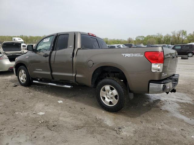 5TFBV54128X067700 - 2008 TOYOTA TUNDRA DOUBLE CAB TAN photo 2