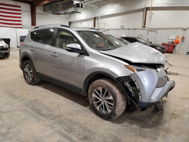 JTMRJREV7JD157080 - 2018 TOYOTA RAV4 HV LE Արծաթագույն լուսանկար 4