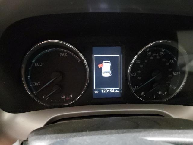 JTMRJREV7JD157080 - 2018 TOYOTA RAV4 HV LE Արծաթագույն լուսանկար 9