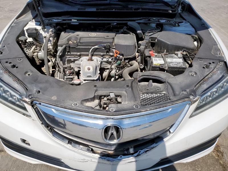 19UUB1F32GA008089 - 2016 ACURA TLX WHITE photo 11