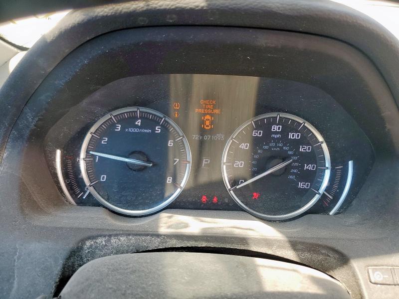 19UUB1F32GA008089 - 2016 ACURA TLX WHITE photo 9