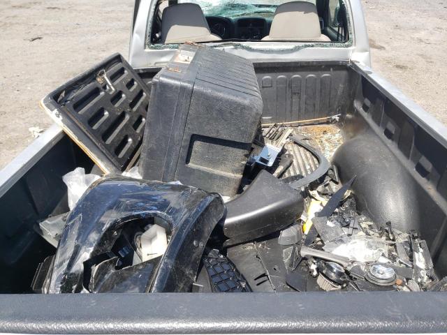 1GTCSBD93A8112466 - 2010 GMC CANYON SILVER photo 10