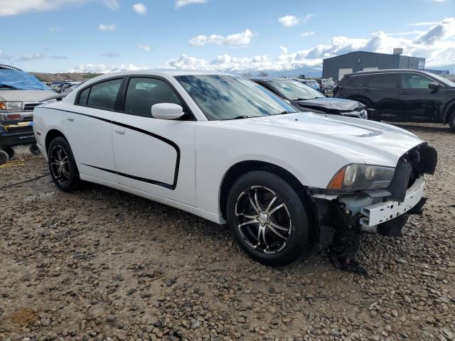 2C3CDXAG1CH304917 - 2012 DODGE CHARGER POLICE WHITE photo 4