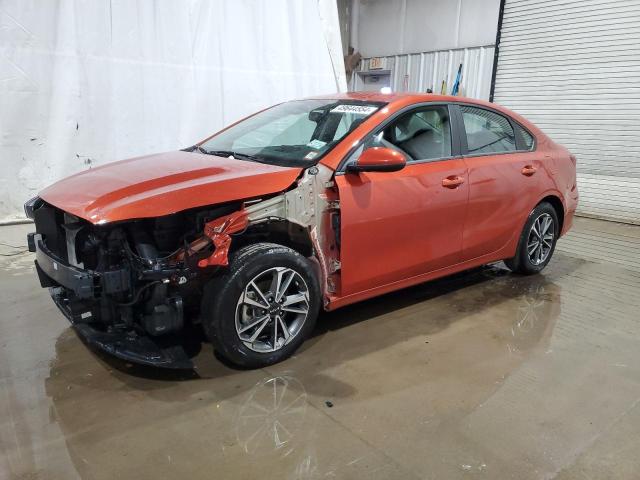 3KPF24AD2PE531084 - 2023 KIA FORTE LX ORANGE photo 1