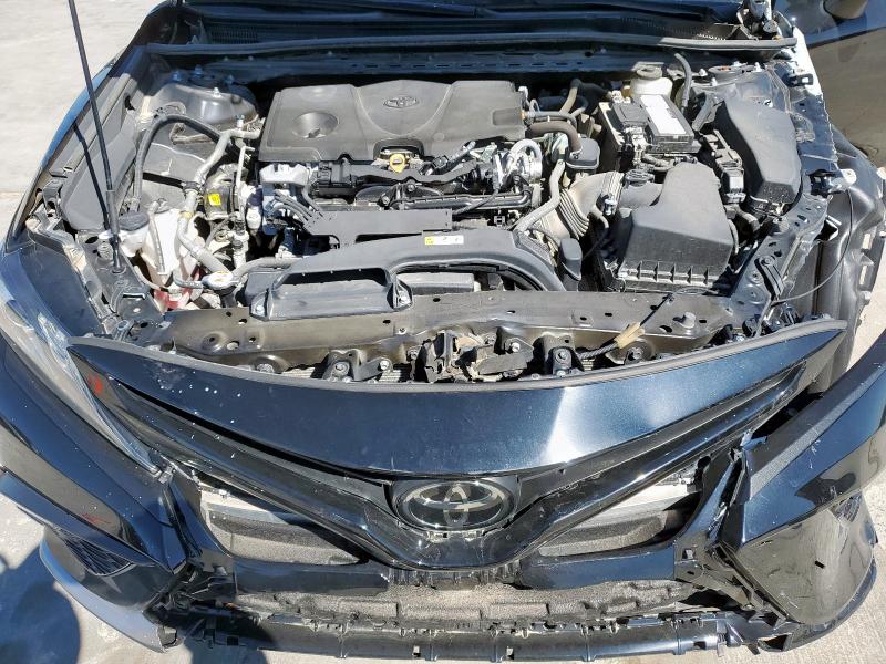 4T1K61AK8NU003849 - 2022 TOYOTA CAMRY XSE BLACK photo 11