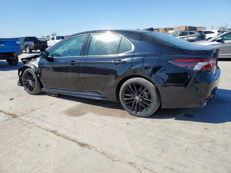 4T1K61AK8NU003849 - 2022 TOYOTA CAMRY XSE BLACK photo 2
