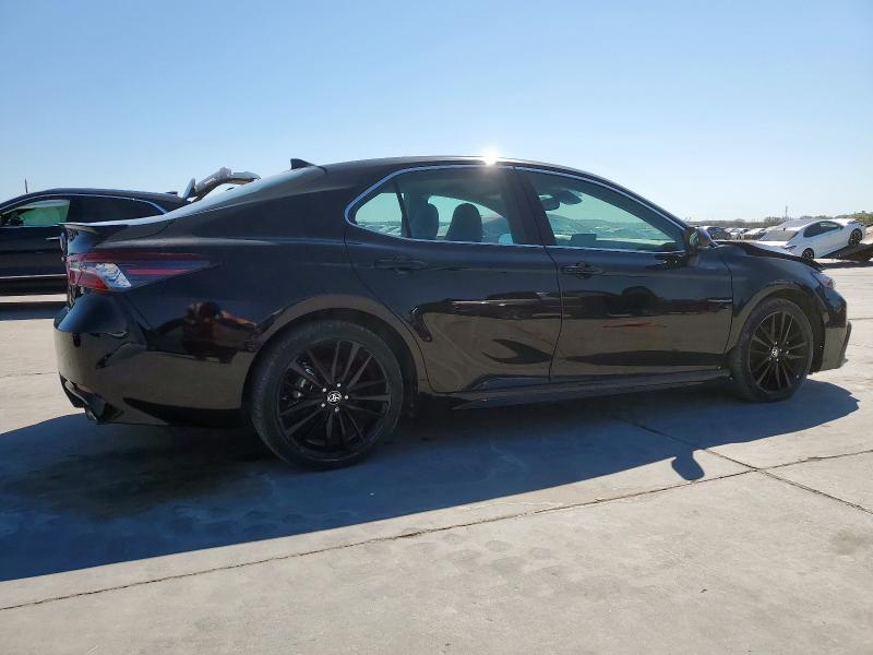 4T1K61AK8NU003849 - 2022 TOYOTA CAMRY XSE BLACK photo 3