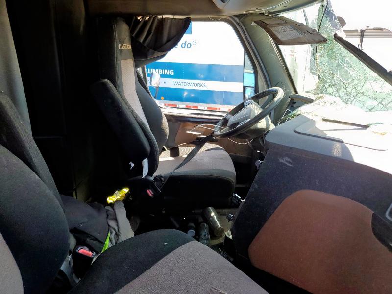 3AKJHHDR3KSKM0405 - 2019 FREIGHTLINER CASCADIA 1 白色 照片 6