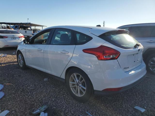 1FADP3K28GL338323 - 2016 FORD FOCUS SE WHITE photo 2