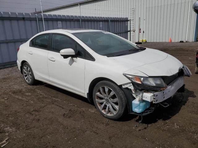 2HGFB2F71FH012829 - 2015 HONDA CIVIC SE WHITE photo 4