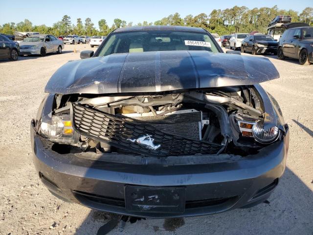 1ZVBP8AN7A5107545 - 2010 FORD MUSTANG GRAY photo 5