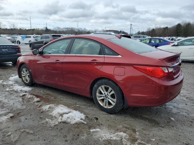 5NPEB4AC6DH646717 - 2013 HYUNDAI SONATA GLS RED photo 2