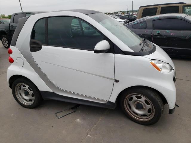 WMEEJ3BA1EK753883 - 2014 SMART FORTWO PURE WHITE photo 4