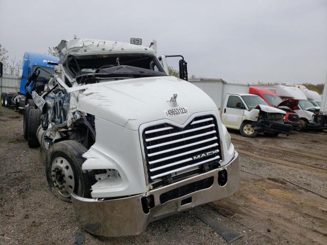 1M1AW09Y8GM057559 - 2016 MACK 600 CXU600 WHITE photo 1