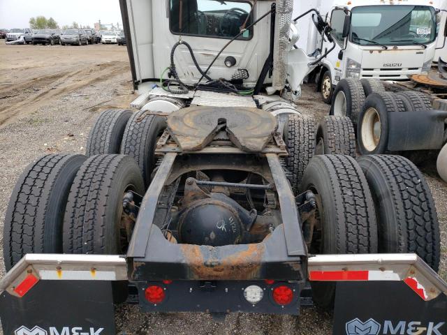 1M1AW09Y8GM057559 - 2016 MACK 600 CXU600 WHITE photo 6