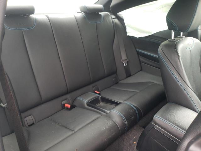 WBS1J5C51JVA12552 - 2018 BMW M2 Blau Foto 10