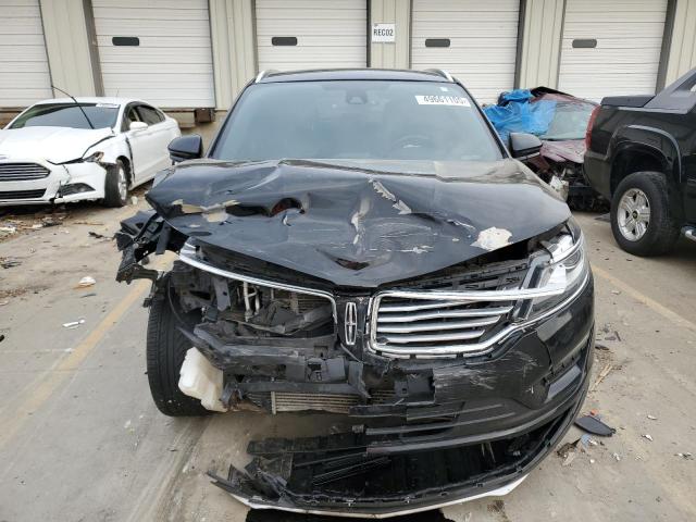 5LMCJ3D90HUL15978 - 2017 LINCOLN MKC RESERVE შავი ფოტო 5