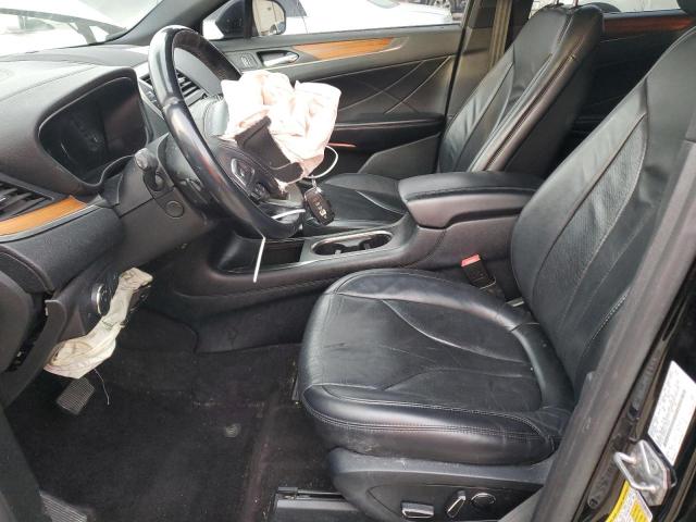 5LMCJ3D90HUL15978 - 2017 LINCOLN MKC RESERVE შავი ფოტო 7