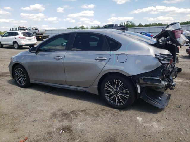 3KPF54AD5PE589181 - 2023 KIA FORTE GT LINE SILVER photo 2