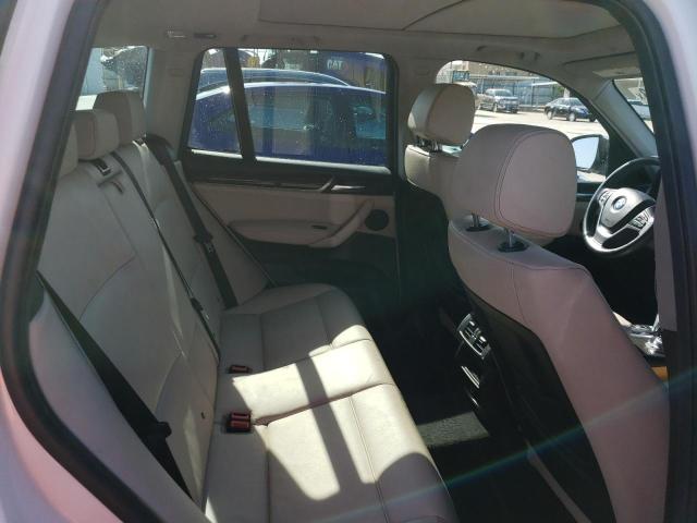 5UXWZ7C32H0X42439 - 2017 BMW X3 SDRIVE28I 白色 照片 10