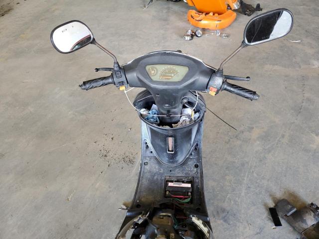 L9NTEACB7G1051499 - 2016 OTHER MOPED GRAY photo 5