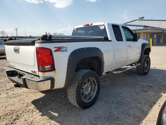 1GTR2VE32BZ415711 - 2011 GMC SIERRA K1500 SLE WHITE photo 3