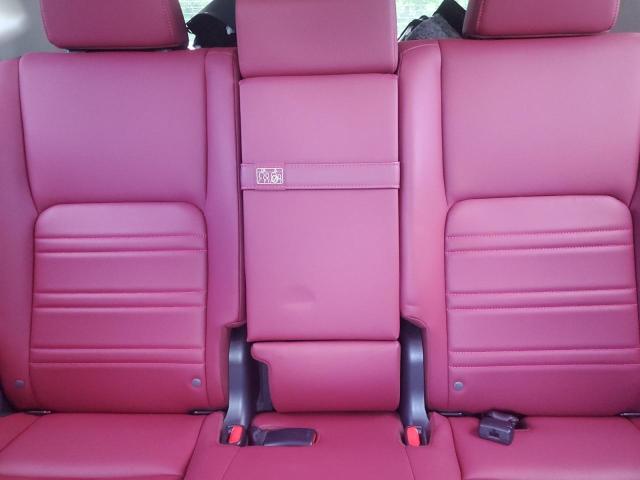 JTJYARBZ0J2104376 - 2018 LEXUS NX 300 BASE Biały zdjęcie 10