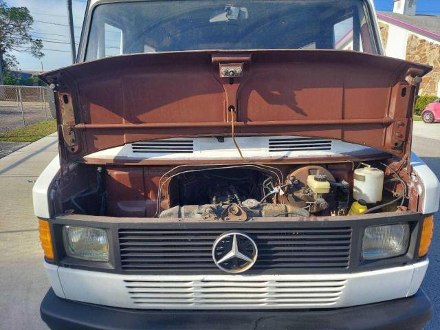 WDB60106118144473 - 2001 MERCEDES-BENZ SPRINTER WHITE photo 7