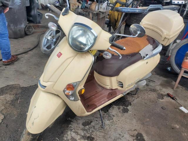 LC2D2H12XDC100568 - 2013 KYMCO USA INC LIKE 200I BEIGE photo 2