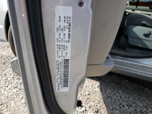 2A4RR5D10AR440864 - 2010 CHRYSLER TOWN & COU TOURING 银色 照片 13