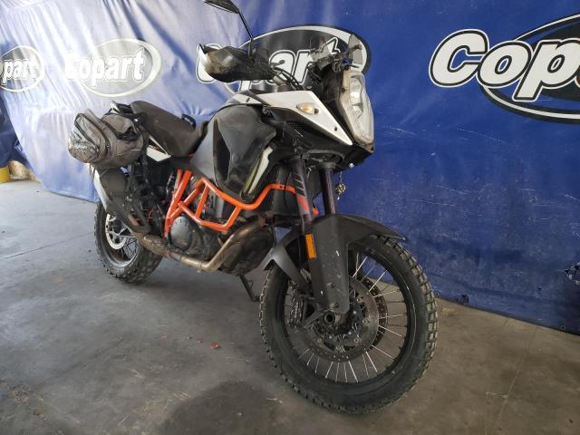 VBKV49408JM985486 - 2018 KTM 1090 ADVENTURE R TWO TONE photo 1