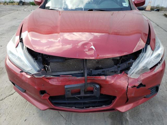 1N4AL3AP2GC126271 - 2016 NISSAN ALTIMA 2.5 RED photo 11