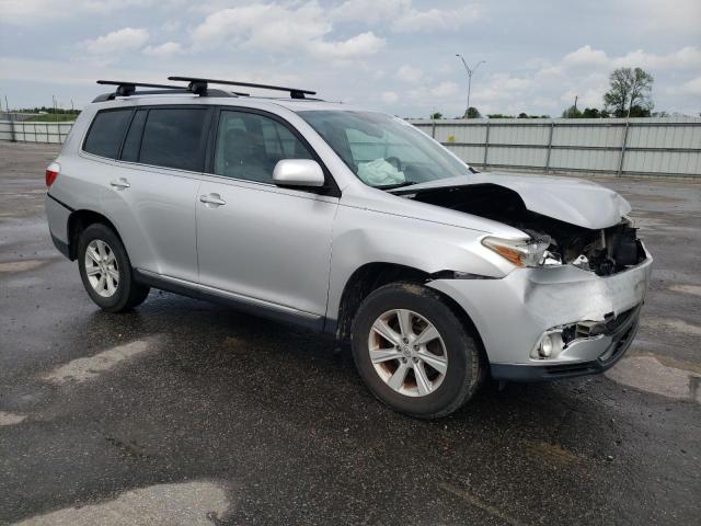 5TDBK3EH9CS142853 - 2012 TOYOTA HIGHLANDER BASE SILVER photo 4