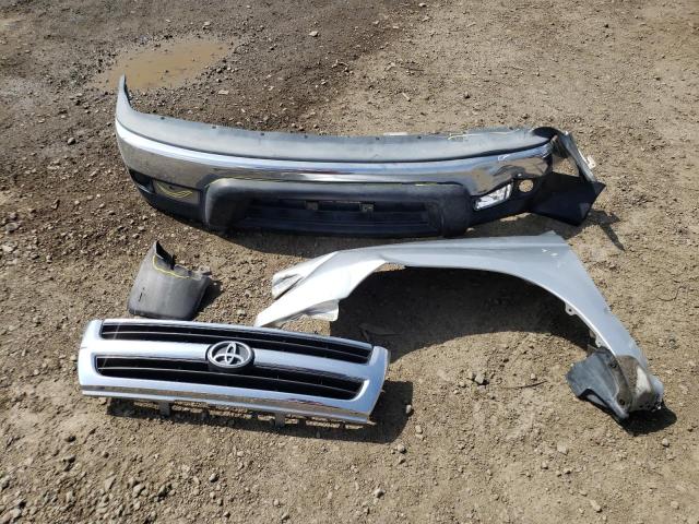 JT3GM84R2Y0066253 - 2000 TOYOTA 4RUNNER SILVER photo 13