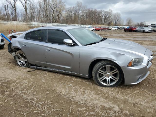 2C3CDXHG8EH234342 - 2014 DODGE CHARGER SXT SILVER photo 4